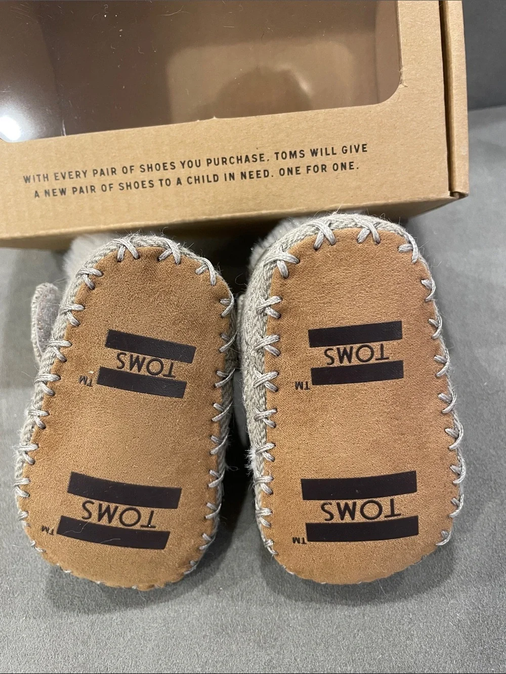 NEW Tom’s Newborn Cuna Grey Booties NIB Drizzle Herringbone 0-6 month Baby Shoex